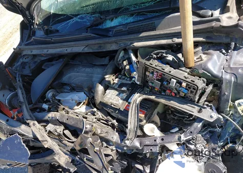 2016 Chevrolet Malibu 1Lt из США, поврежденный, VIN 1G1ZE5ST8GF306358